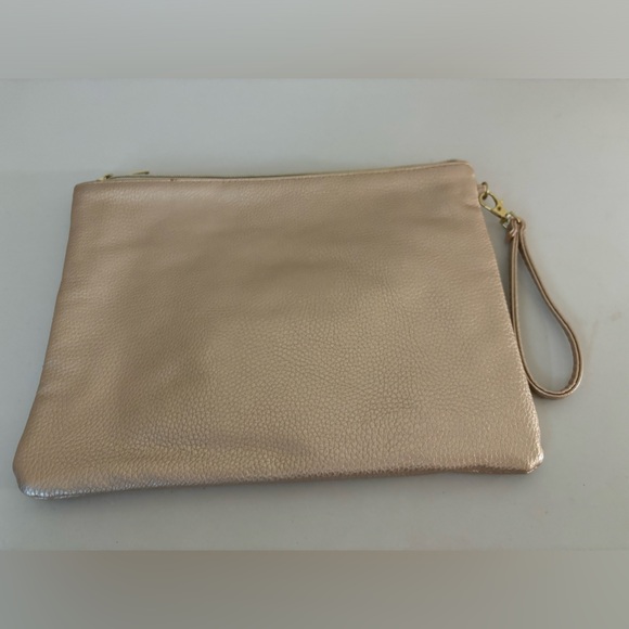 Liz Claiborne Gold Wristlet - Picture 4 of 5